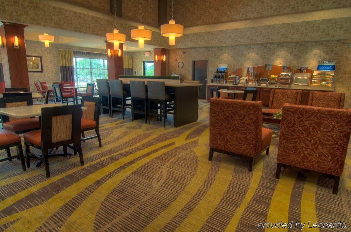 Holiday Inn Express Conway By Ihg Exteriör bild